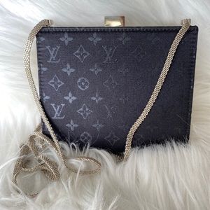 LOUIS VUITTON Mini Monogram Satin Ange PM.